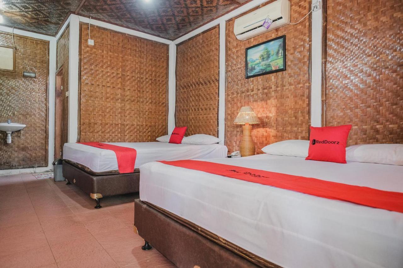 Reddoorz Near Pantai Florida Anyer Hotel Serang Exterior foto